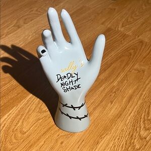 Disney’s Nightmare before Christmas Sally's Deadly Night Shade Hand Decor